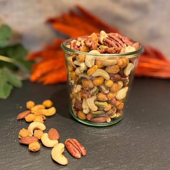 NUSSMIX PIKANT - Der feinwürzige Snack mit Crunch
