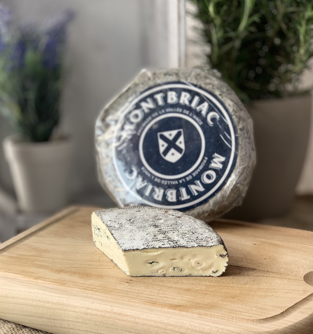 MONTBRIAC BLEU - Weichkäse aus Frankreich